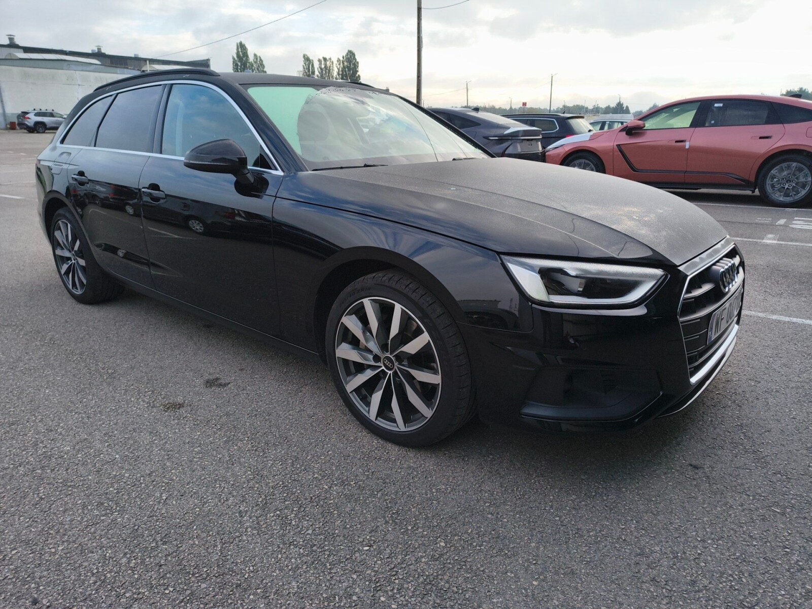 Audi A4 Avant - zdjęcie 3