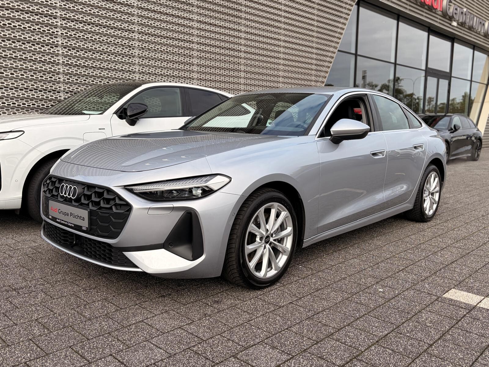 Audi A5 Limousine - zdjęcie 10