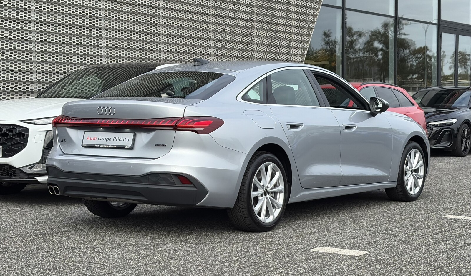 Audi A5 Limousine - zdjęcie 12