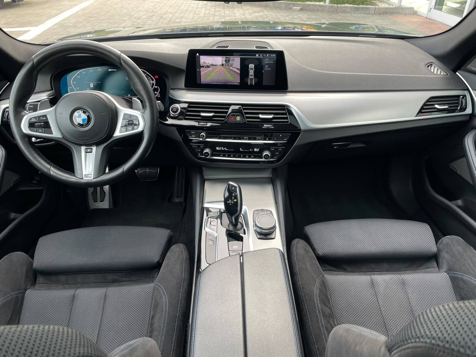 BMW 530 - zdjęcie 14