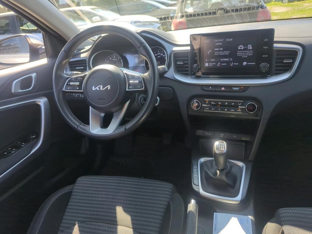 Kia Ceed - zdjęcie 3