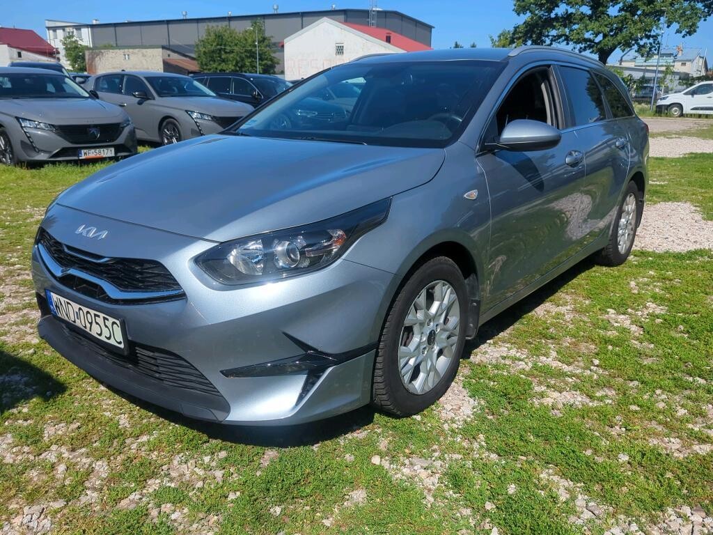 Kia Ceed - zdjęcie 1