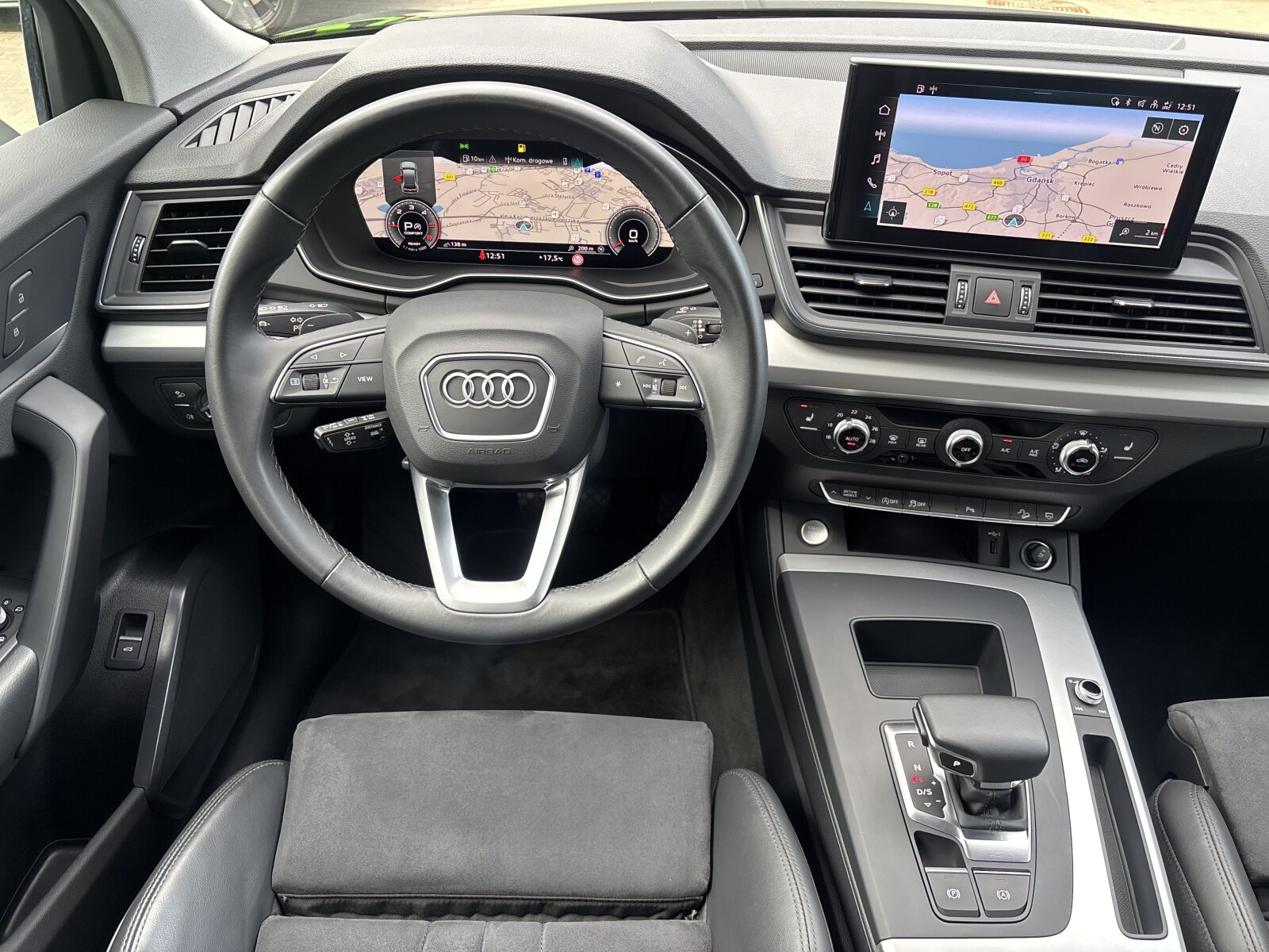 Audi Q5 Sportback - zdjęcie 9