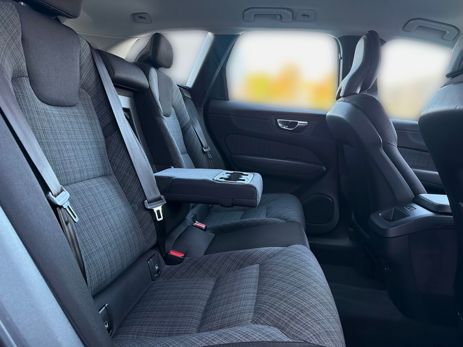 Volvo XC 60 - zdjęcie 16