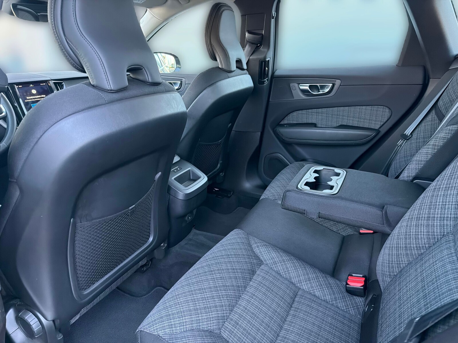 Volvo XC 60 - zdjęcie 13