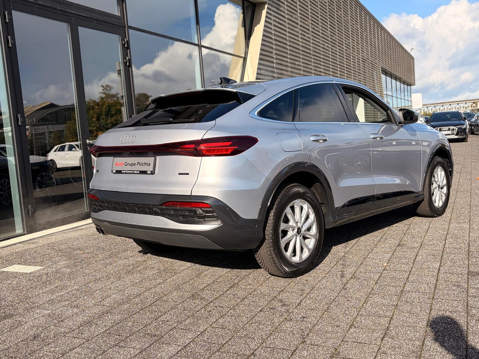 Audi Q5 - zdjęcie 12