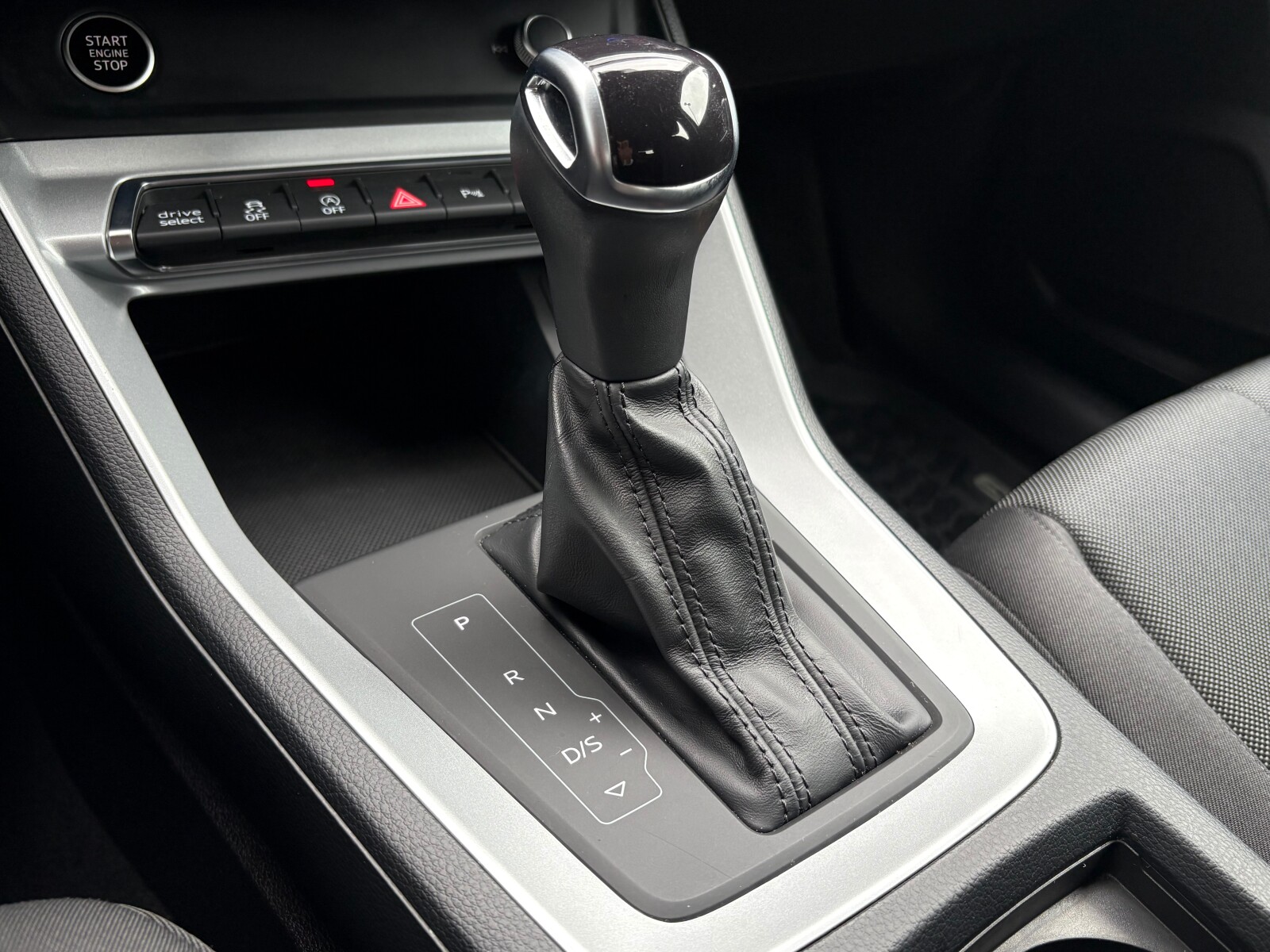 Audi Q3 Sportback - zdjęcie 25