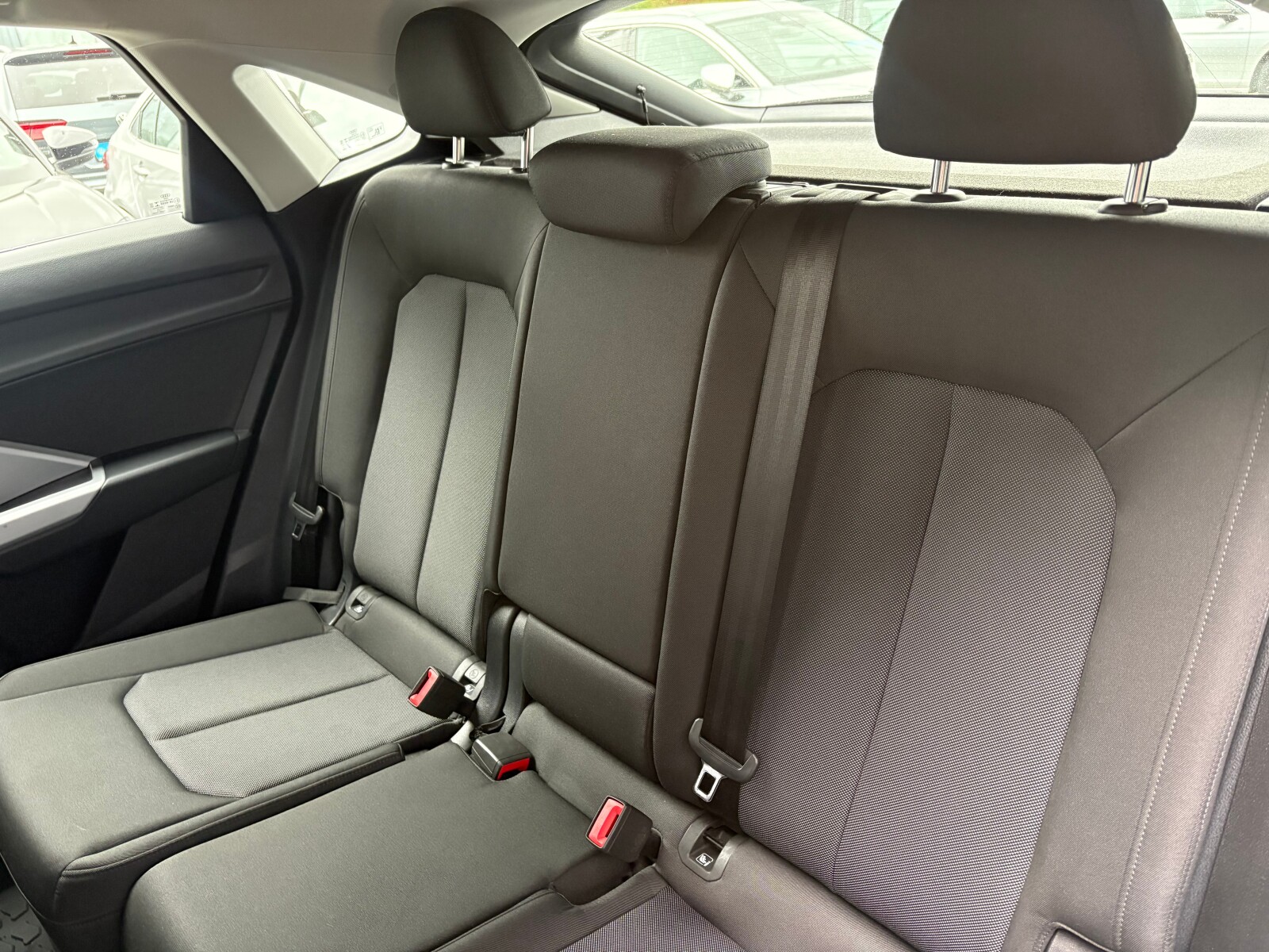 Audi Q3 Sportback - zdjęcie 13