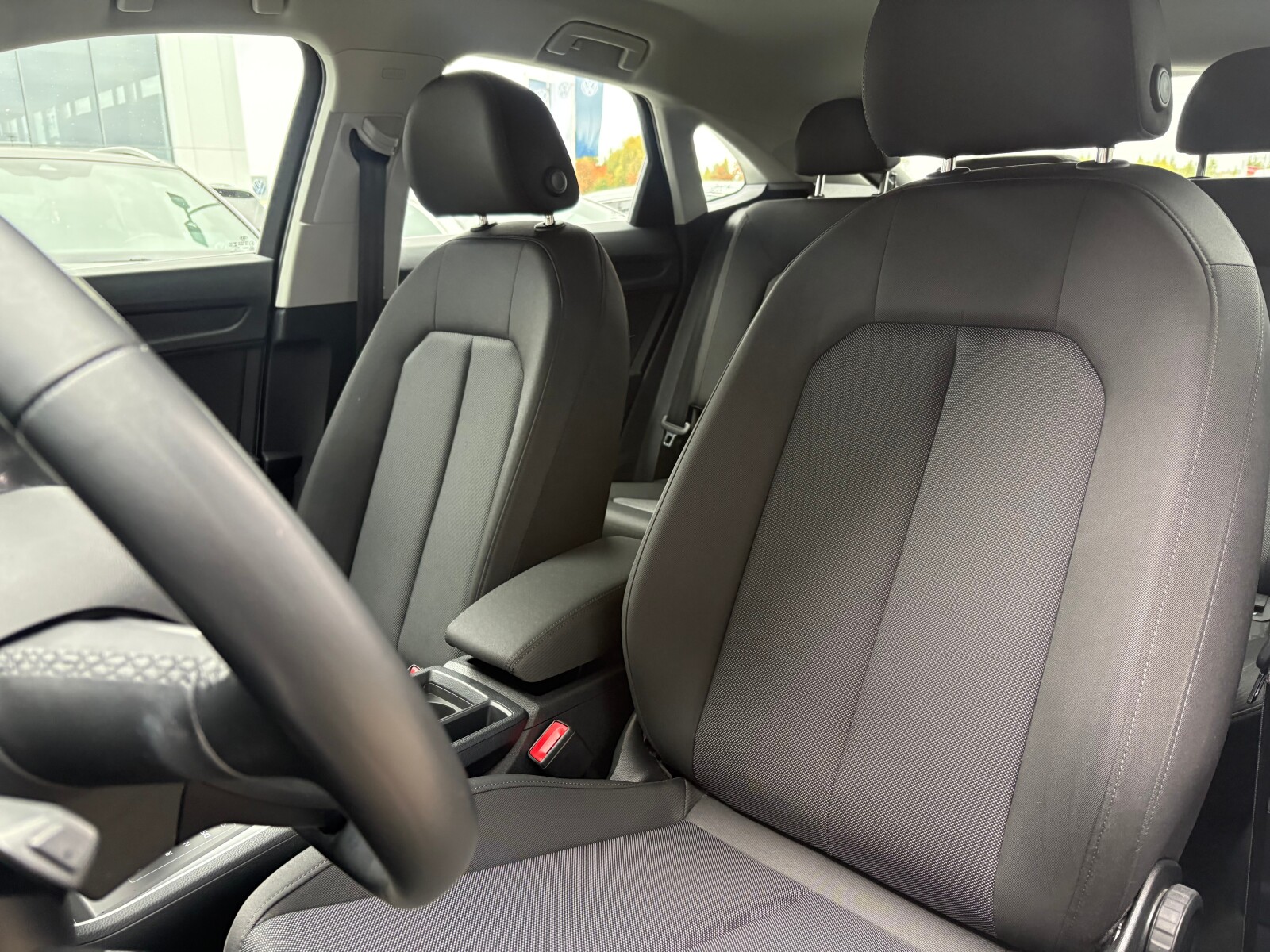 Audi Q3 Sportback - zdjęcie 12