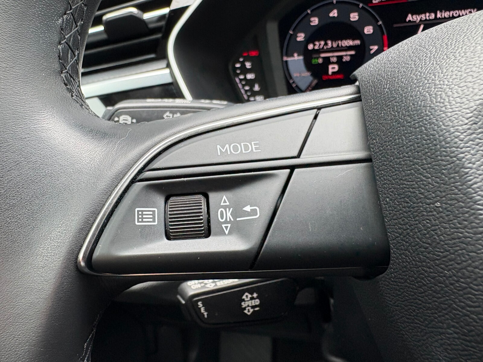 Audi Q3 Sportback - zdjęcie 21