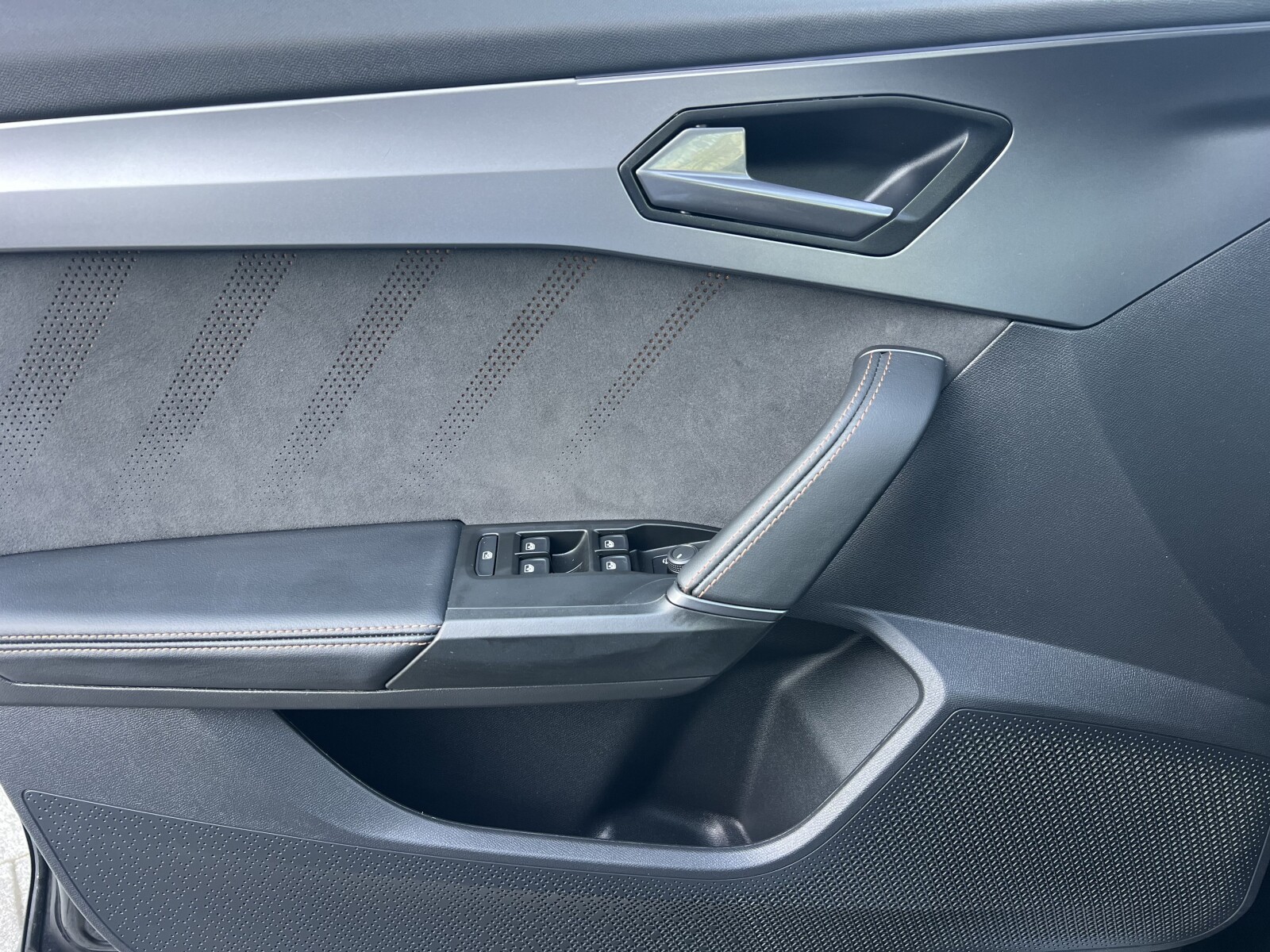 Cupra Formentor - zdjęcie 16