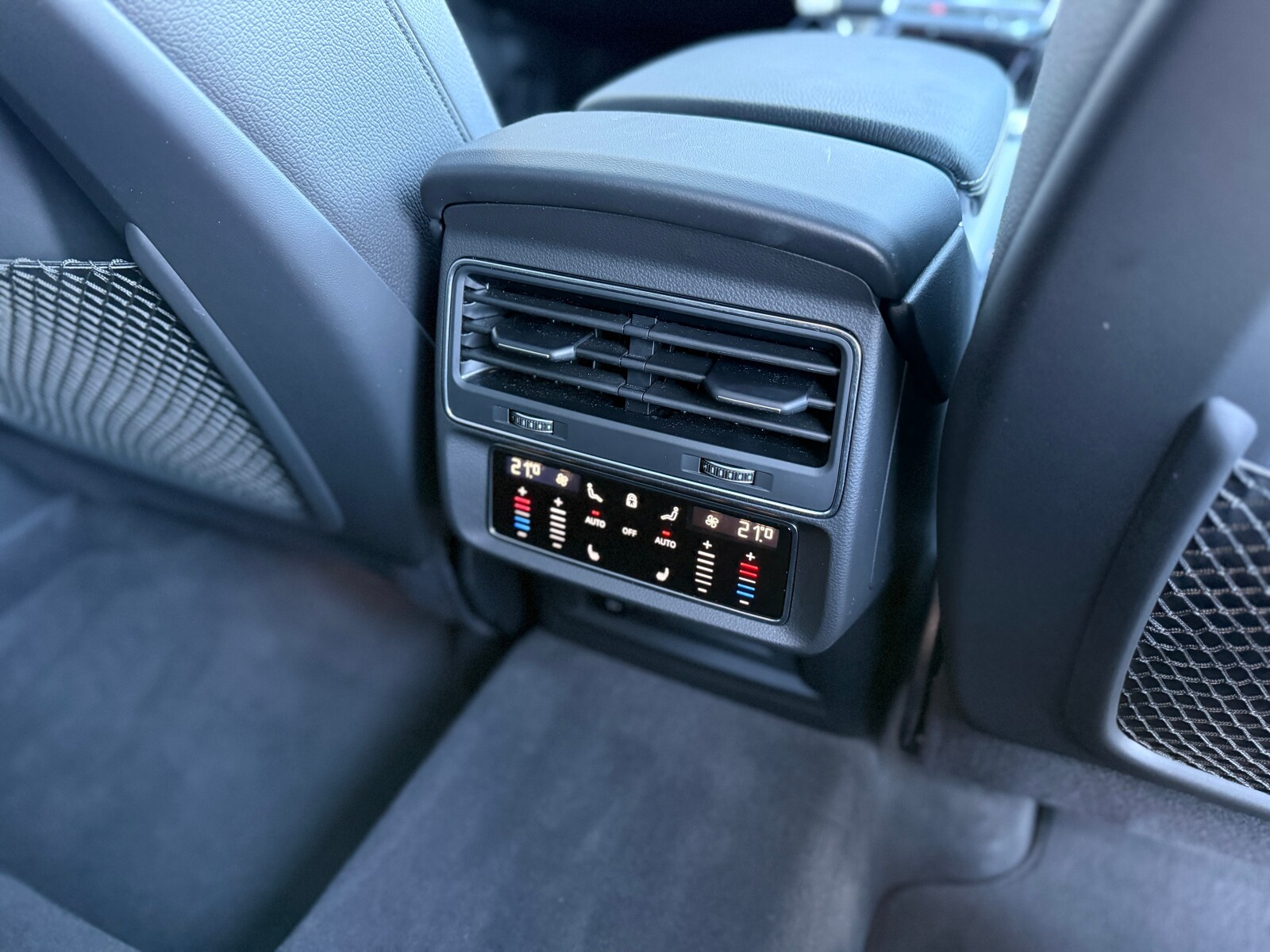 Audi Q8 - zdjęcie 14