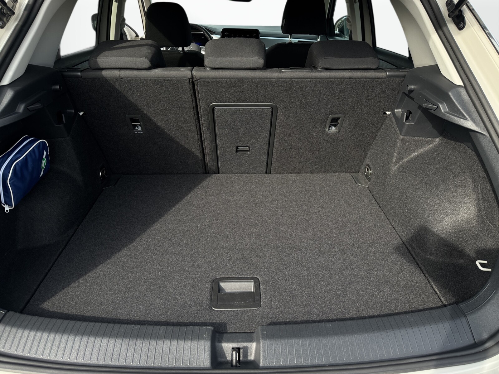 Volkswagen T-Roc - zdjęcie 25