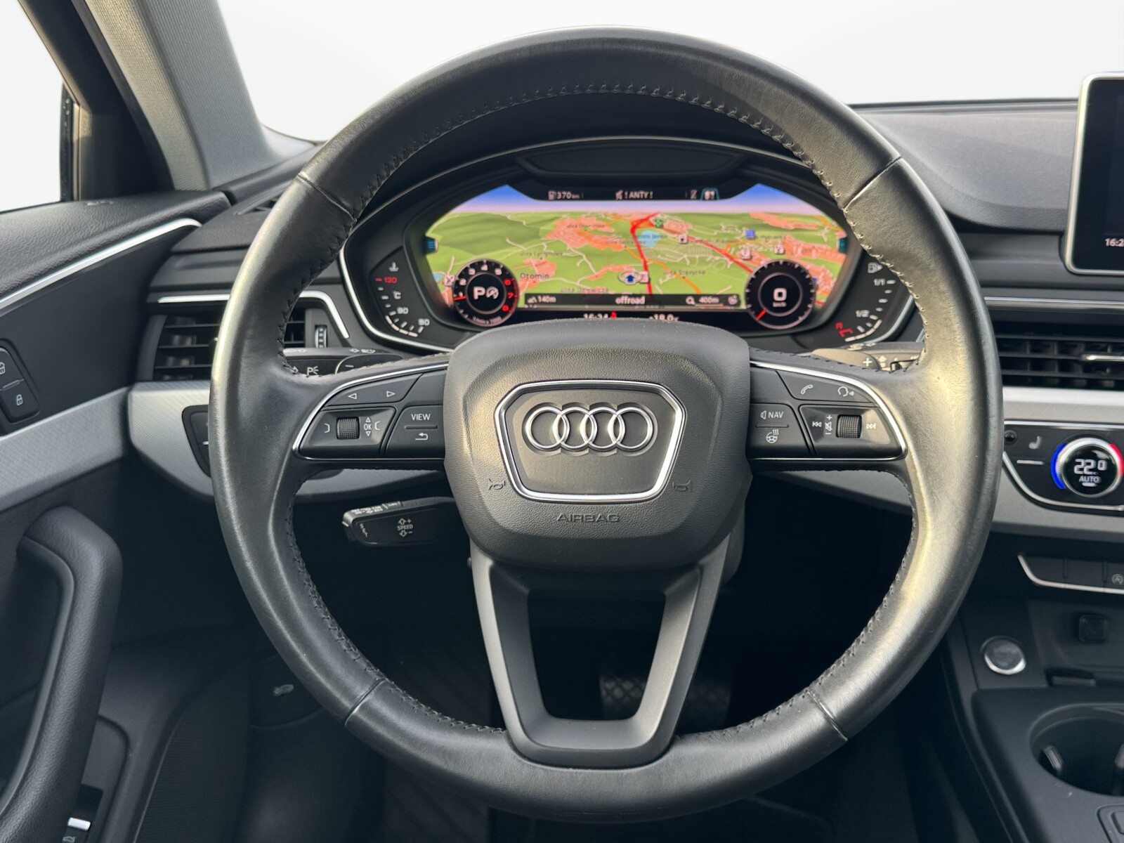 Audi A4 Limousine - zdjęcie 11