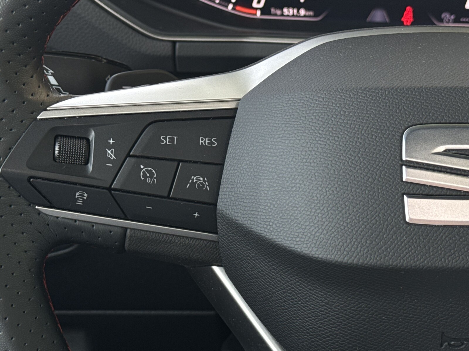 Seat Tarraco - zdjęcie 16