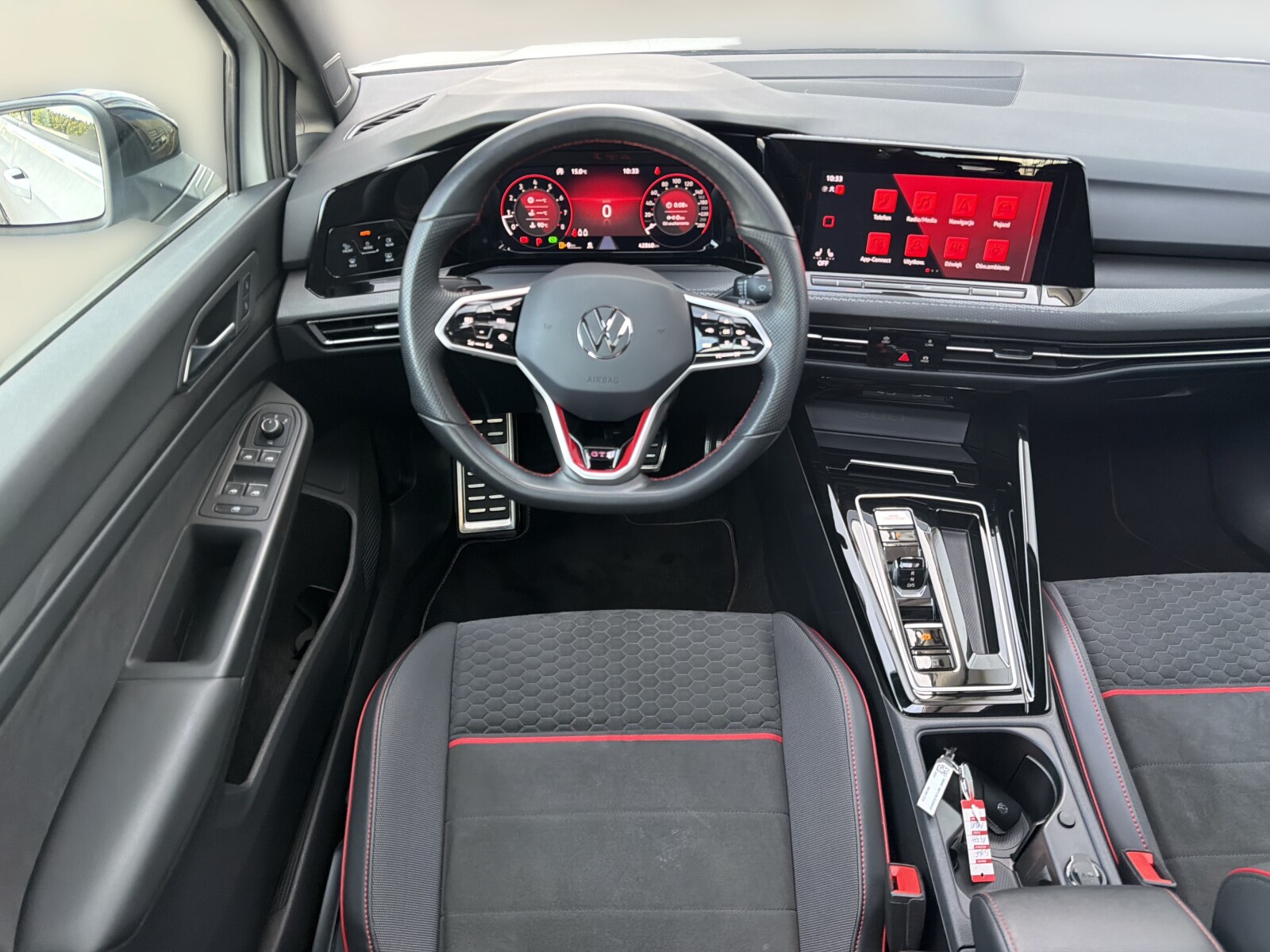 Volkswagen Golf - zdjęcie 20
