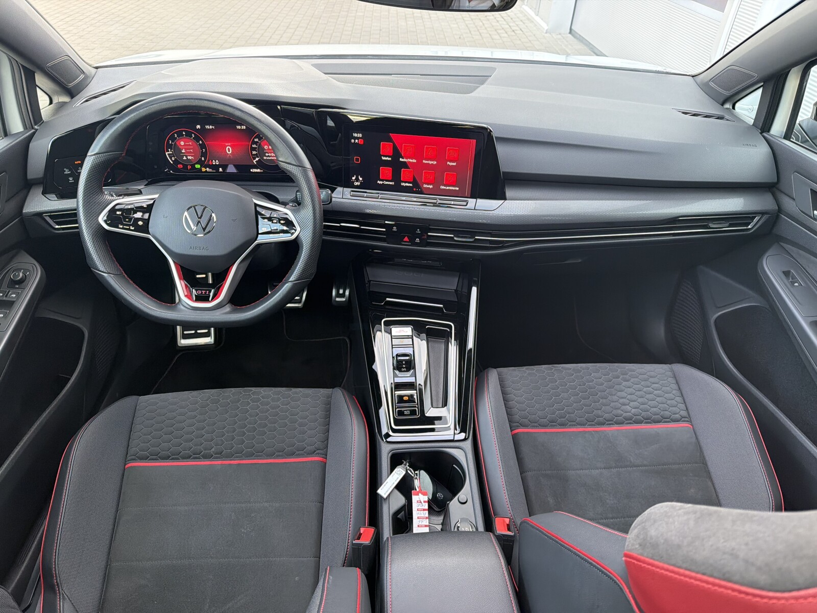 Volkswagen Golf - zdjęcie 21