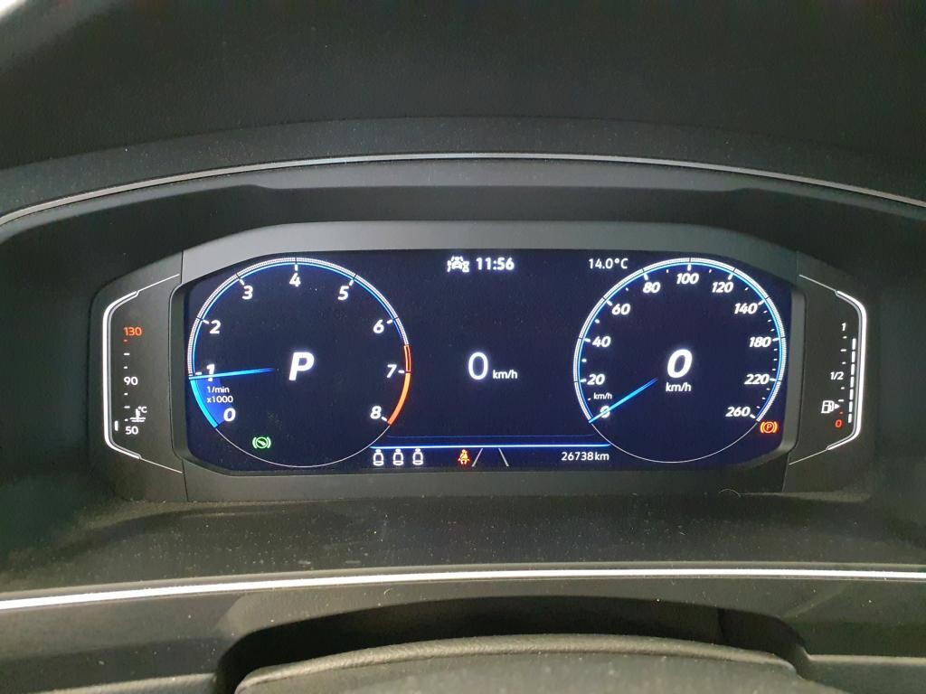 Volkswagen Tiguan - zdjęcie 7