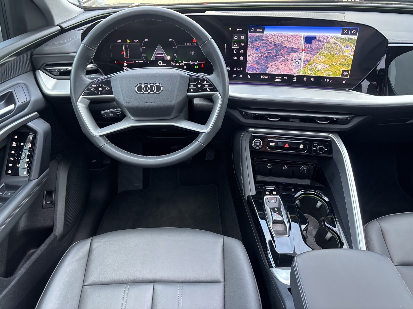 Audi Q5 - zdjęcie 10