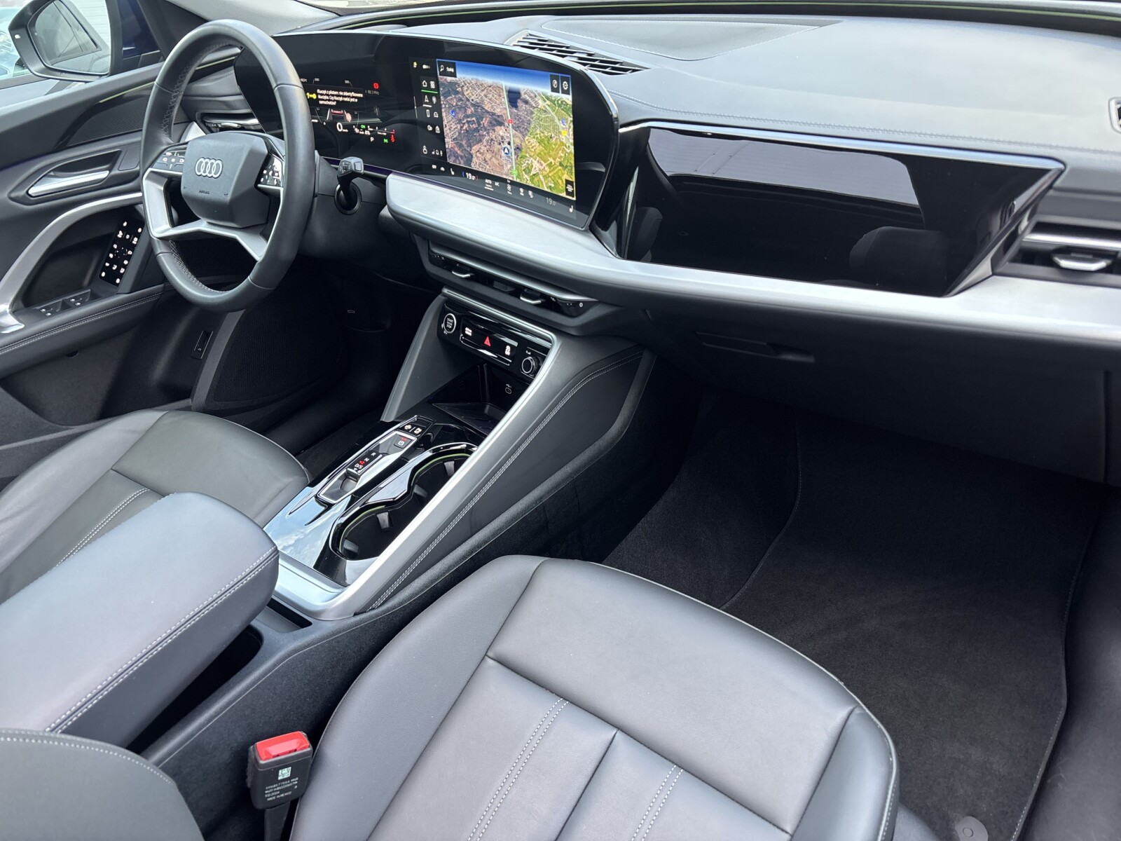 Audi Q5 - zdjęcie 36
