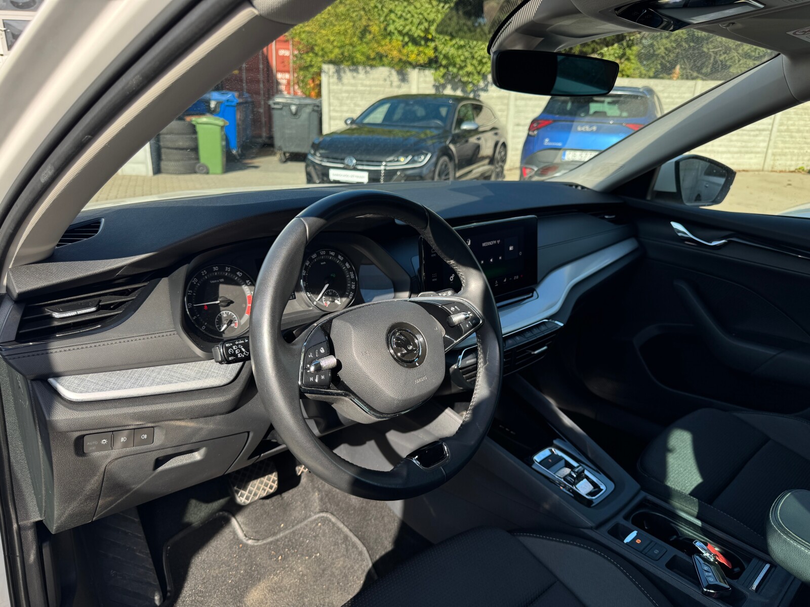 Škoda Octavia Combi - zdjęcie 4