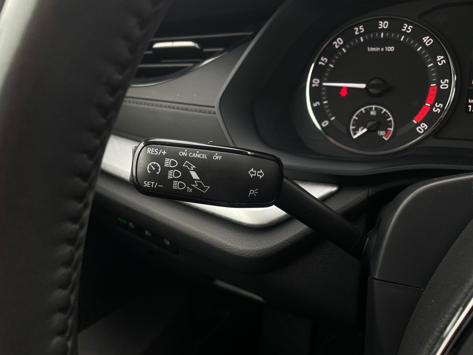 Škoda Octavia Combi - zdjęcie 22