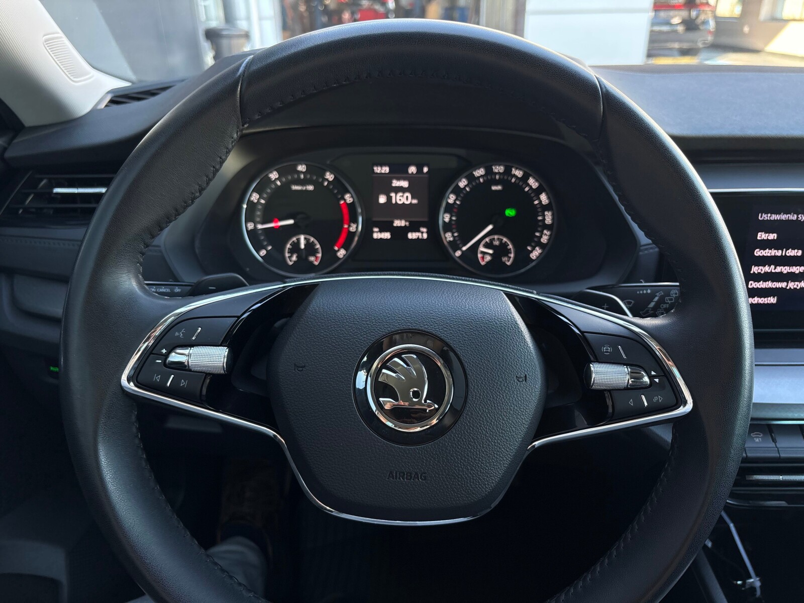 Škoda Octavia Combi - zdjęcie 13