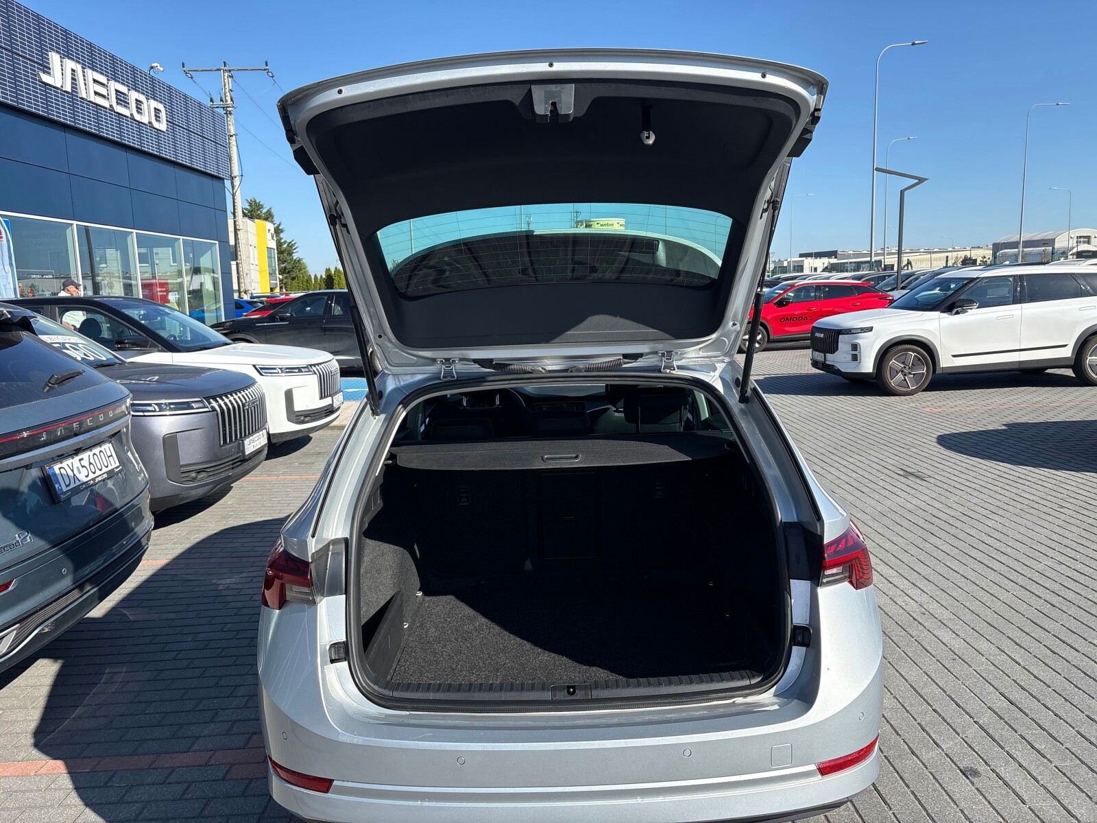 Škoda Octavia Combi - zdjęcie 22