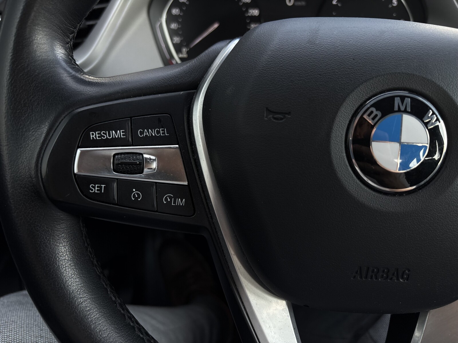 BMW 218 - zdjęcie 15