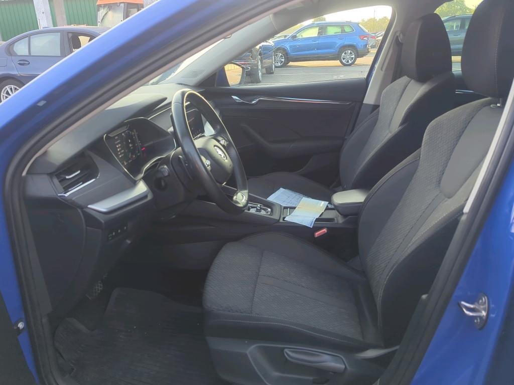 Škoda Octavia Combi - zdjęcie 5