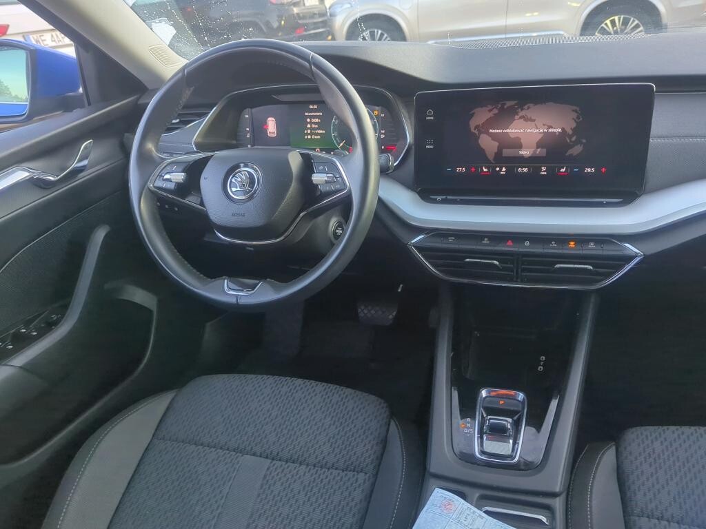 Škoda Octavia Combi - zdjęcie 9