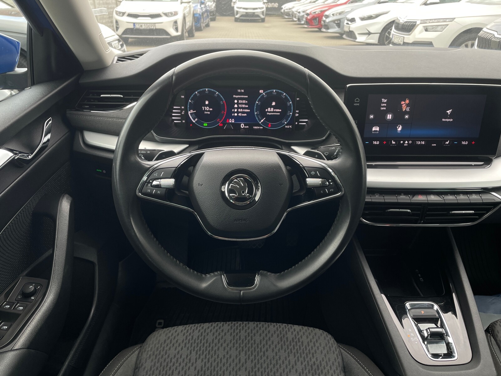 Škoda Octavia Combi - zdjęcie 19