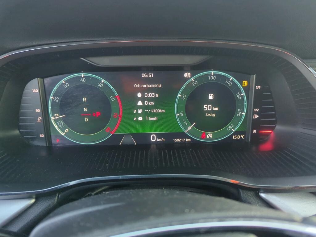 Škoda Octavia Combi - zdjęcie 10