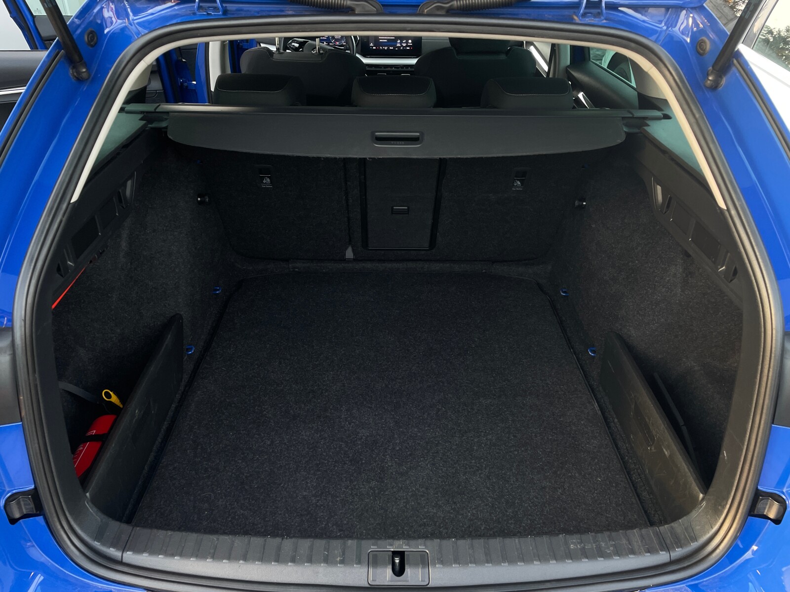 Škoda Octavia Combi - zdjęcie 12
