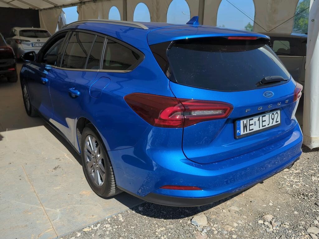 Ford Focus - zdjęcie 3