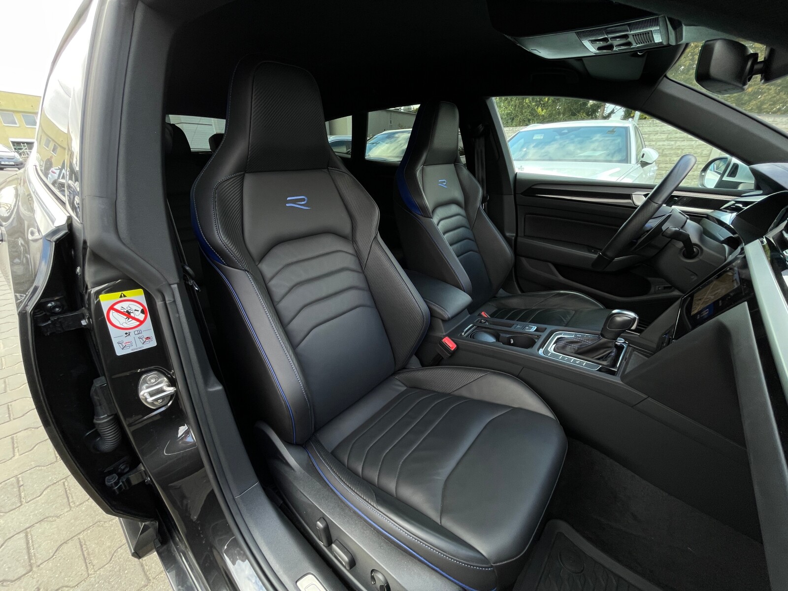 Volkswagen Arteon Shooting Brake - zdjęcie 19