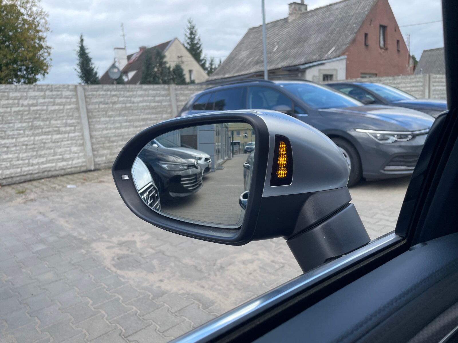 Volkswagen Arteon Shooting Brake - zdjęcie 40