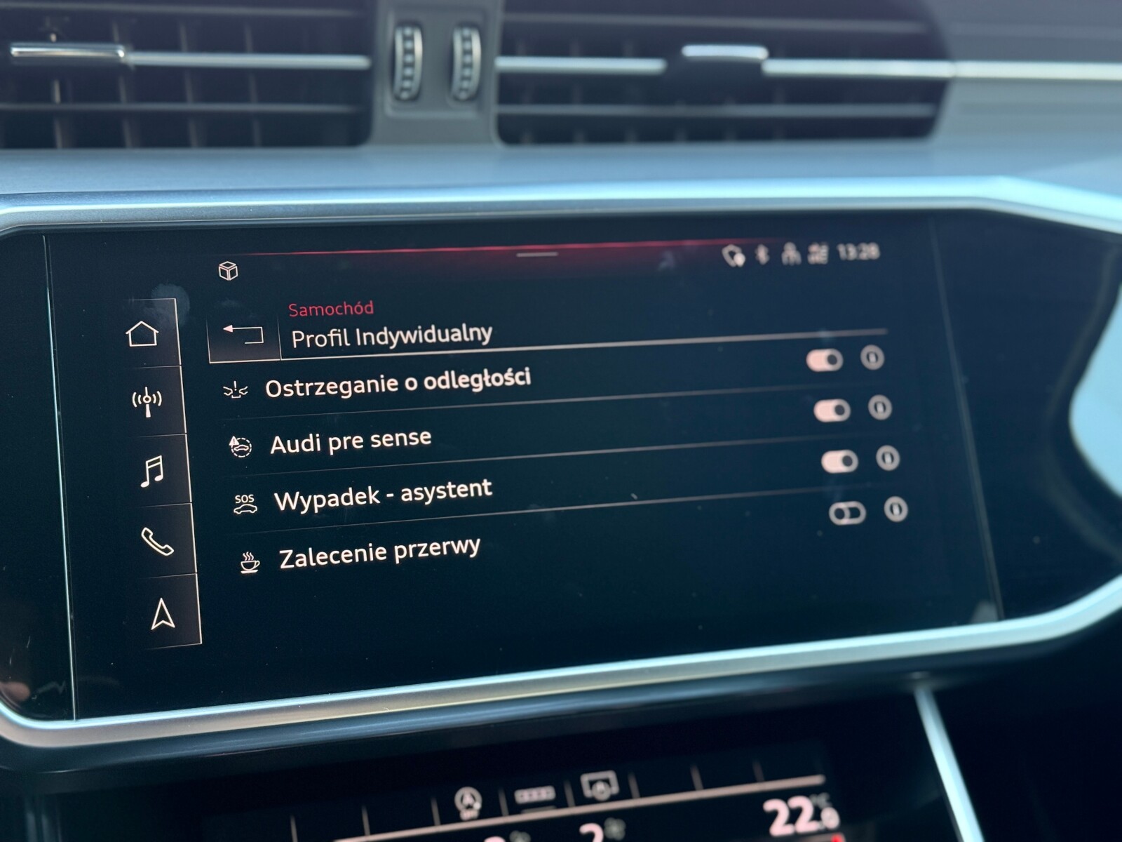 Audi A6 Avant - zdjęcie 36