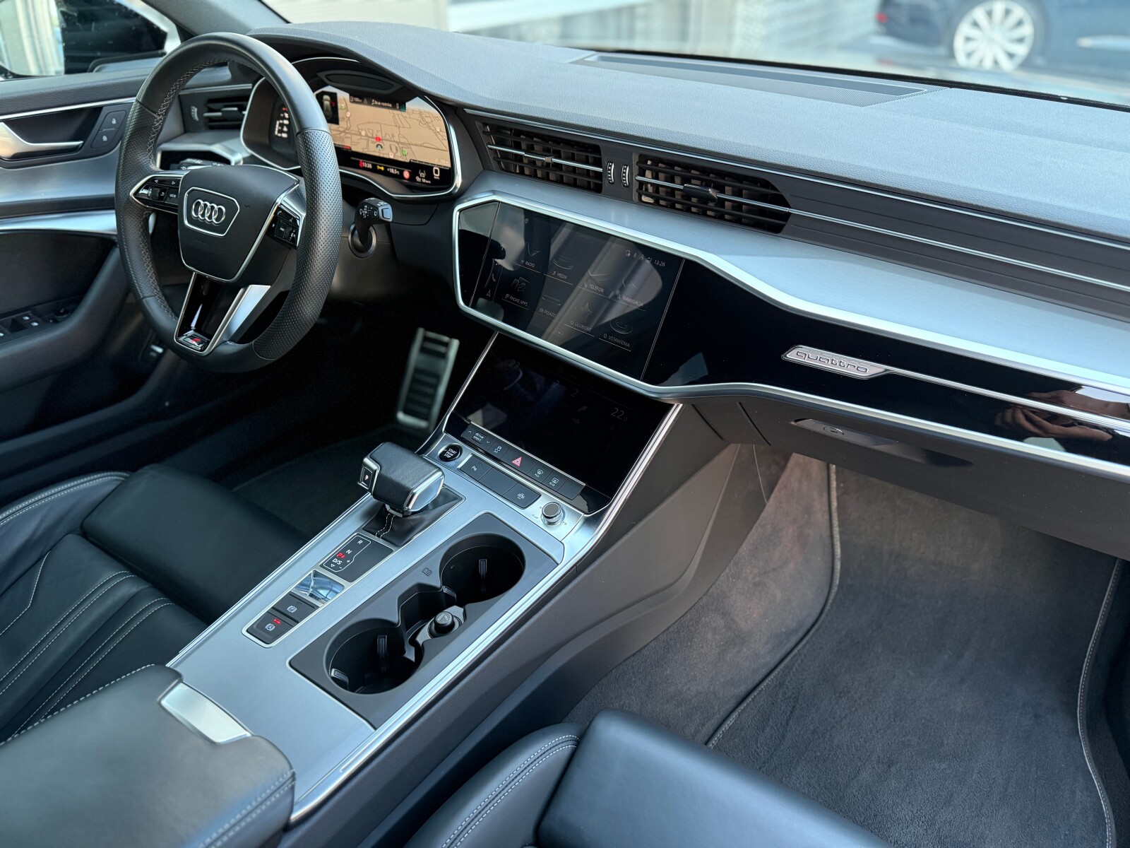 Audi A6 Avant - zdjęcie 23