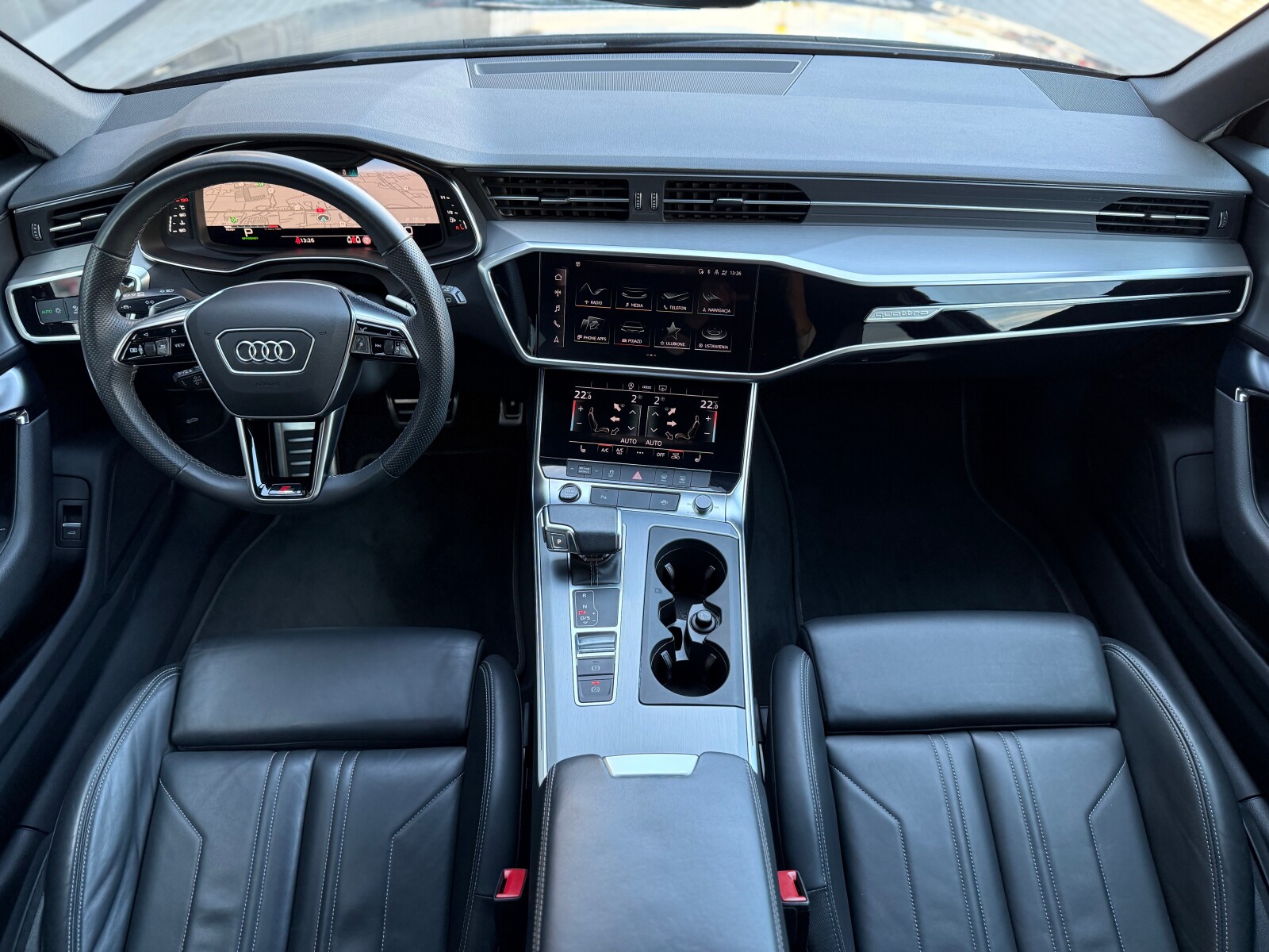 Audi A6 Avant - zdjęcie 14
