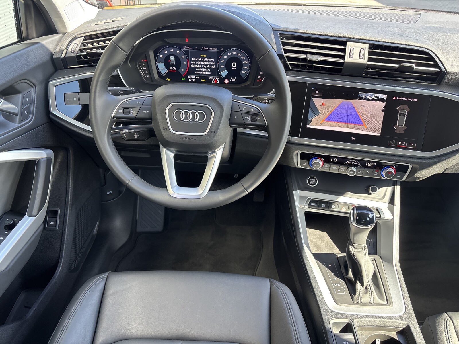 Audi Q3 Sportback - zdjęcie 9