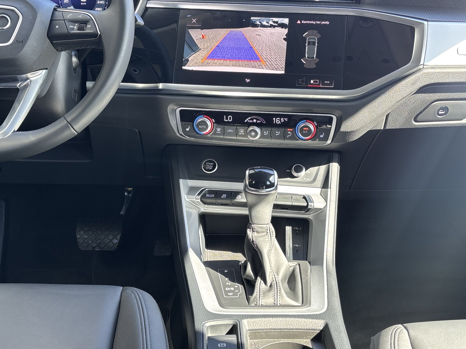Audi Q3 Sportback - zdjęcie 17