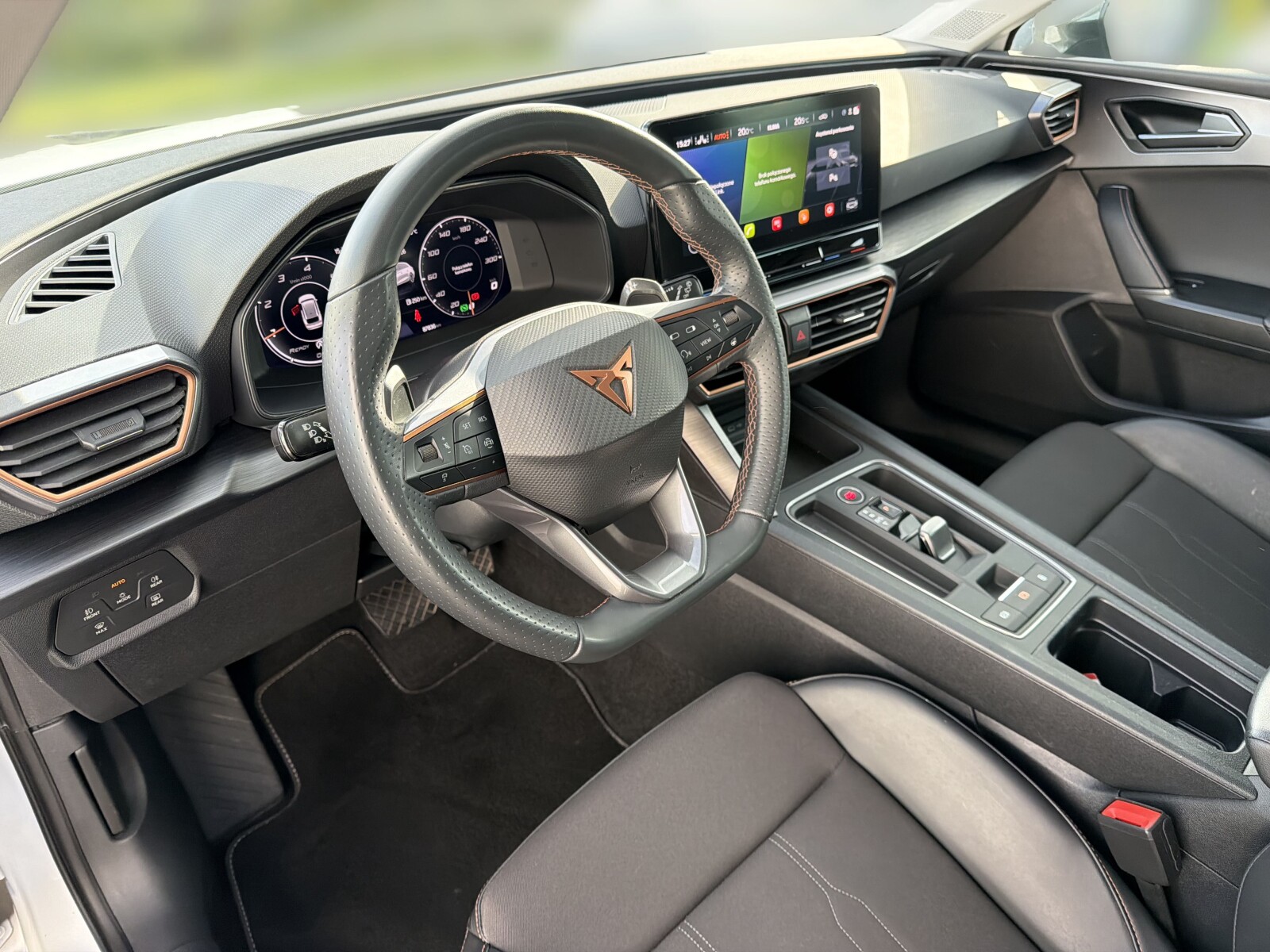 Cupra Leon Sportstourer - zdjęcie 9