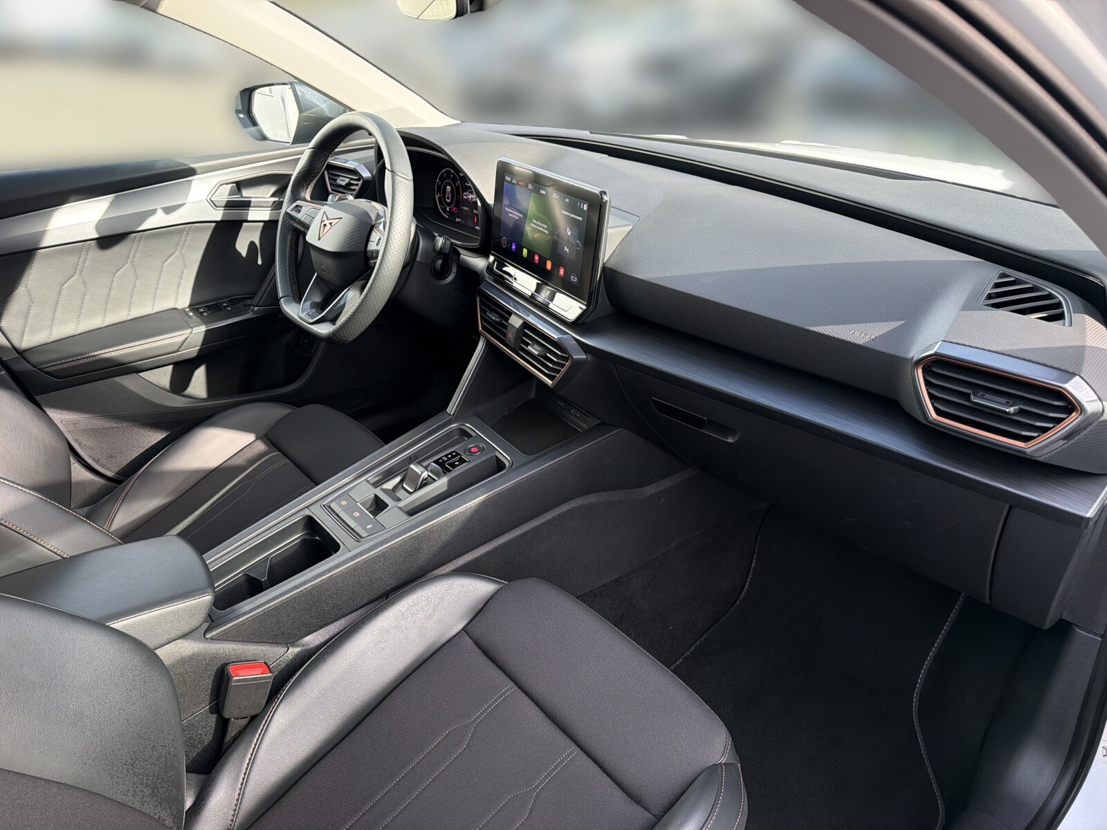 Cupra Leon Sportstourer - zdjęcie 16