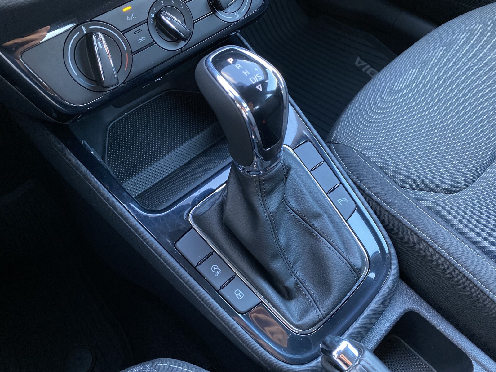 Škoda Fabia - zdjęcie 11