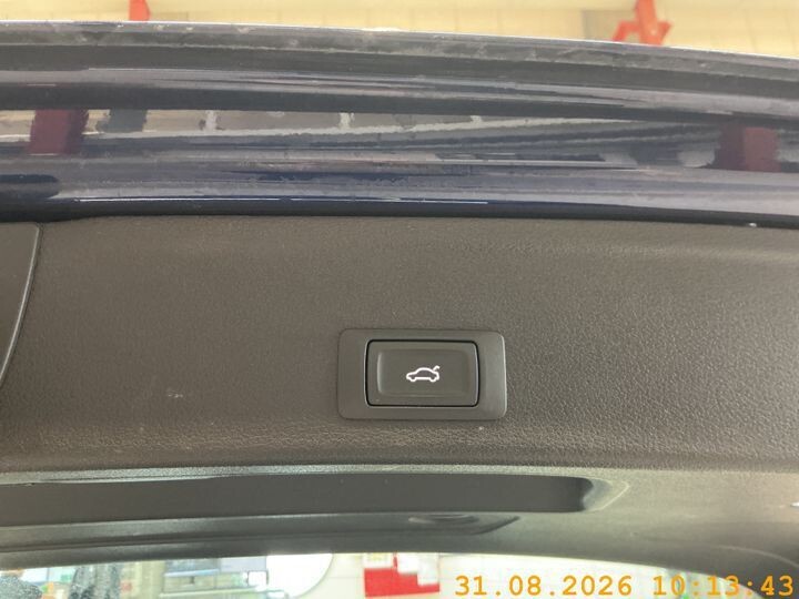 Audi A4 Avant - zdjęcie 9