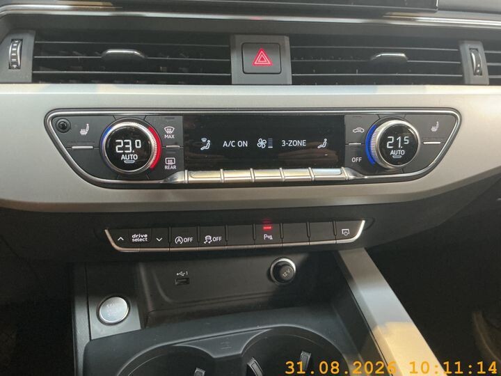 Audi A4 Avant - zdjęcie 5