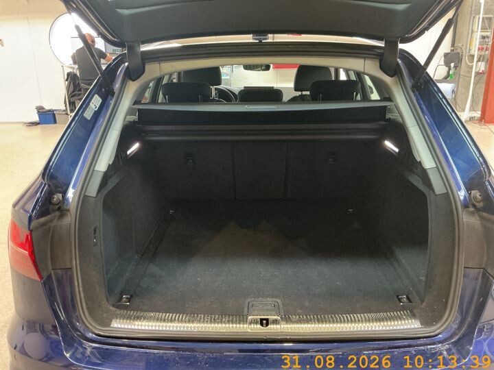 Audi A4 Avant - zdjęcie 8