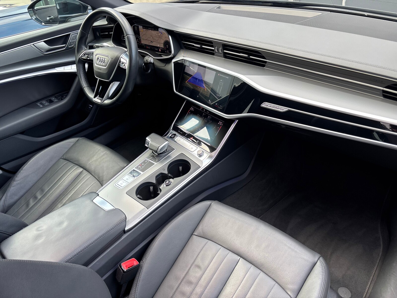 Audi A6 Avant - zdjęcie 37