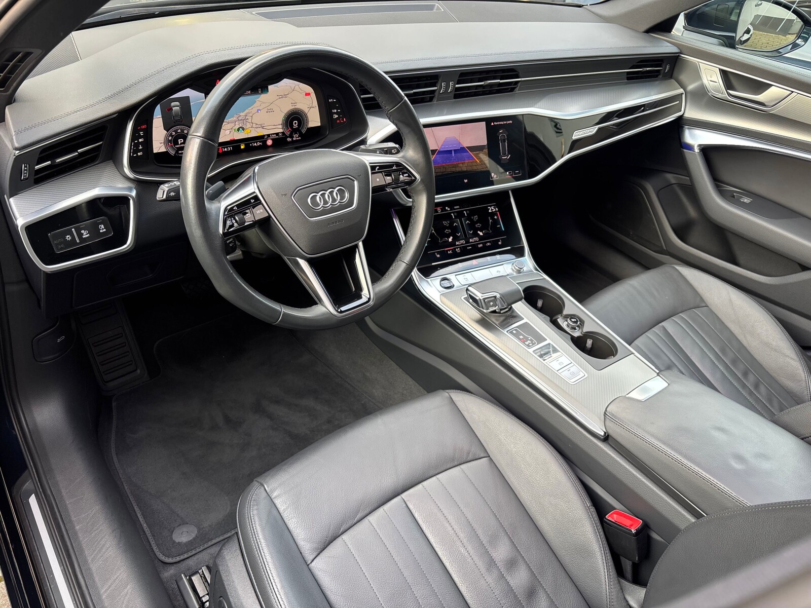 Audi A6 Avant - zdjęcie 17